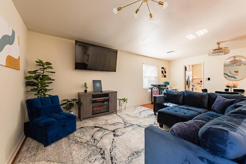 Cozy Townhome Retreat With King Bed Near I-10, Capitol, Fsu & Famu Tallahassee Exterior foto